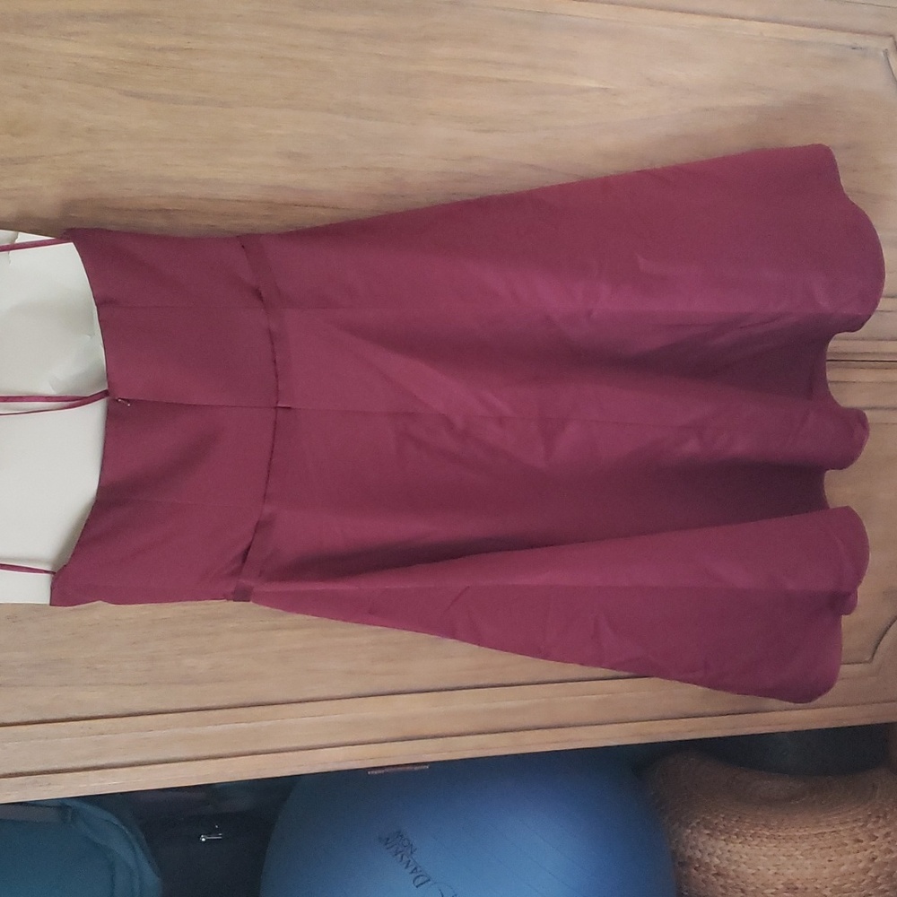 Michelangelo, Size 14, Ruby Red, Semi Formal - image 4